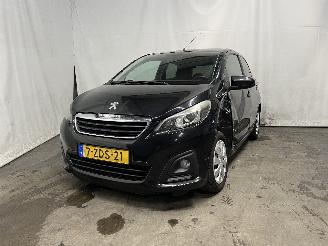Damaged car Peugeot 108 108 Hatchback 1.0 12V (1KRFE(CFB)) [51kW]  (05-2014/...) 2015/1
