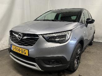 Damaged car Opel Crossland Crossland (X) SUV 1.2 Turbo 12V (D12XHL(EB2ADT)) [81kW]  (03-2017/...)= 2020/8