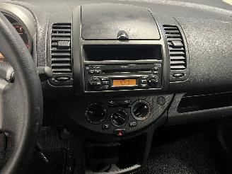 Nissan Note Note (E11) MPV 1.4 16V (CR14DE) [65kW]  (01-2006/08-2013) picture 19