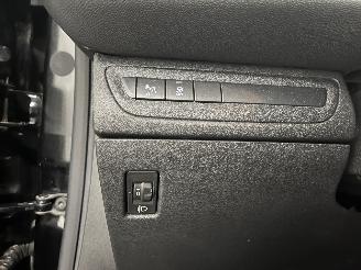 Peugeot 208 208 I (CA/CC/CK/CL) Hatchback 1.2 Vti 12V PureTech 82 (EB2F(HMZ)) [60k=
W]  (03-2012/12-2019) picture 24