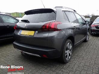 skadebil auto Peugeot 2008 1.2 PureTech Allure 131pk 2017/11
