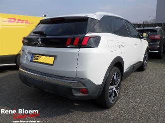 Unfallwagen Peugeot 3008 1.2 Pure Tech Allure 131pk 2018/6