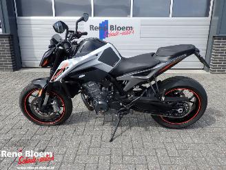 danneggiata motocicli KTM 790 Duke L 2023/5