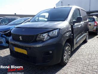krockskadad bil bedrijf Peugeot Partner 1.5 BlueHDI Premium 2020/7