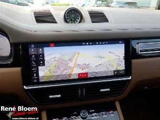 Porsche Cayenne 4.0 TURBO S E-HYBRID 680 pk Keramisch picture 22