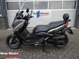 danneggiata motocicli Yamaha XMAX 250  2016/3