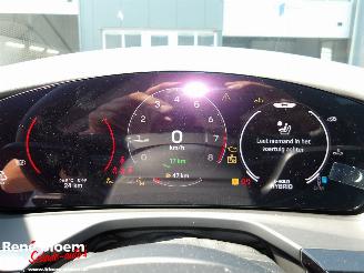 Porsche Panamera 4 E-Hybrid Full Option picture 18