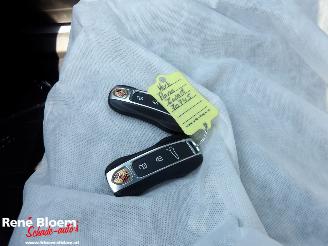 Porsche Panamera 4 E-Hybrid Full Option picture 22