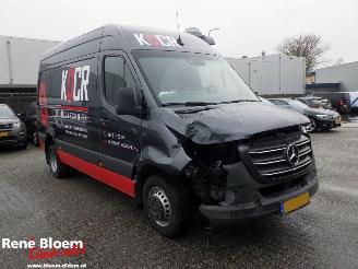 Mercedes Sprinter 319 1.9 CDI L2H2 190pk Dubbel Lucht Automaat picture 5
