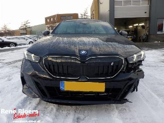 BMW i5 Touring E-Drive 40 340pk 84kwh Full Option picture 3