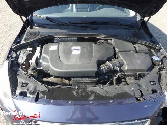 Volvo V-60 2.0 D3 picture 7