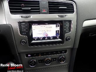 Volkswagen Golf 1.6 TDI Comfortline BlueMotion 110pk picture 15