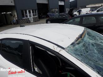 Hyundai I-10 1.0 Comfort 5drs Airco picture 9