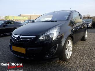 Voiture accidenté Opel Corsa 1.4 16V Cosmo Airco 2014/2