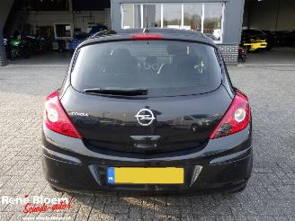 Opel Corsa 1.4 16V Cosmo Airco picture 3