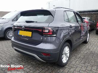 skadebil auto Volkswagen T-Cross 1.0 TSI Life 5drs 2022/5