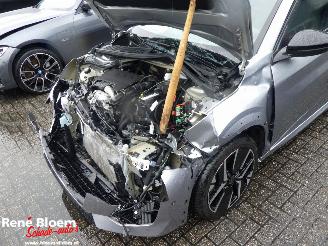 Peugeot 208 1.2 PureTech 100 GT 5drs picture 8