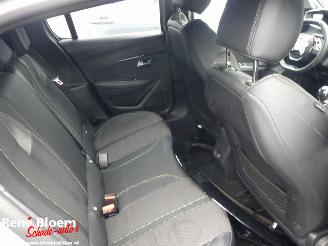 Peugeot 208 1.2 PureTech 100 GT 5drs picture 13