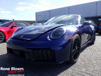 krockskadad bil auto Porsche 911 992.2 3.6 T-hybrid GTS Keramische remmen 2026/4