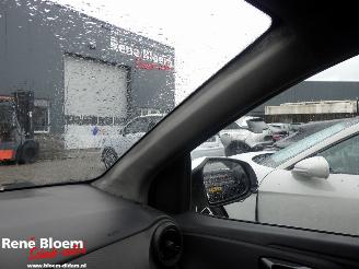 Hyundai I-10 Comfort 5-zits Automaat picture 14