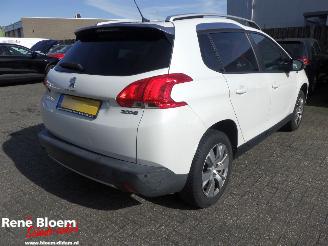 Coche accidentado Peugeot 2008 1.2 PureTech Style Airco 2015/2