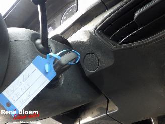 Volkswagen Caddy 2.0 TDI Comfort Navi 122pk picture 12