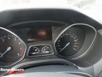 Ford Focus 1.0 ST-Line 5drs picture 15