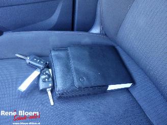 Volkswagen Tiguan 2.0 TDI Sound 150pk picture 17