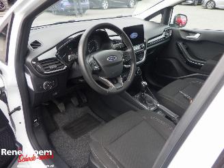 Ford Fiesta 1.0 Ecoboost Hybrid Titanium picture 15