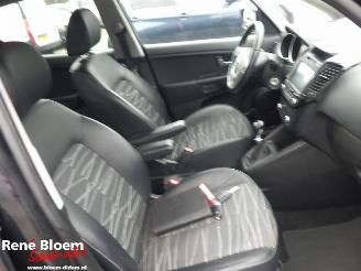 Kia Venga 1.4 CVVT First Edition Navi picture 11