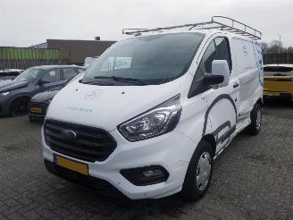 uszkodzony samochody ciężarowe Ford Transit 2.0 TDCI L1H1 105pk Airco 2020/9