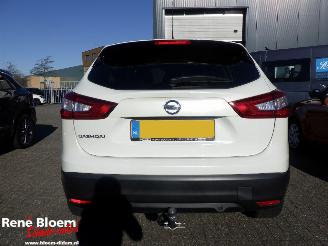 Nissan Qashqai 1.2 N-Connecta 116pk automaat picture 3