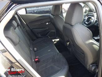 Peugeot e-2008 EV GT Avantage 54kWh picture 13