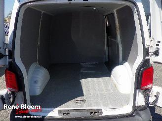 Volkswagen Transporter 2.0 TD L1H1 Airco picture 10