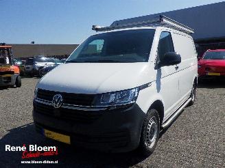 Schade bestelwagen Volkswagen Transporter 2.0 TD L1H1 Airco 2020/11