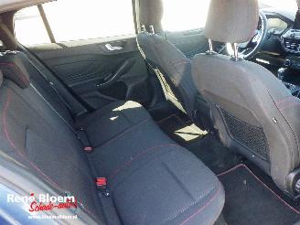 Ford Focus Wagen 1.0 EcoBoost ST-Line Business picture 10
