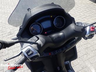 Piaggio MP3 400 HPE Sport picture 12