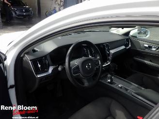 Volvo V-60 2.0 B3 Momentem Avantgarde 163pk Aut picture 12