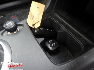 Suzuki Swift 1.5 Exlusive 102pk 5drs Airco picture 10