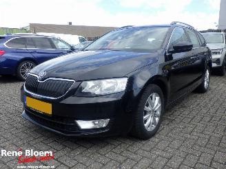 Unfallwagen Skoda Octavia Combi 1.6 TDI Greentech 110pk Ambition 2016/9