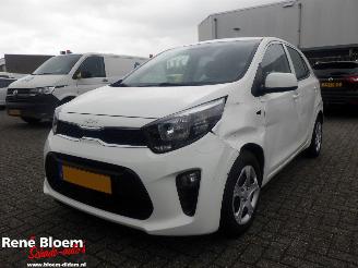 Damaged car Kia Picanto 1.0 DPi ComfortLine 5p Airco 2023/7