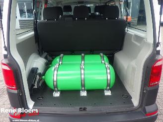 Volkswagen Transporter 2.0 TSI L2H1 CNG 9-persoons picture 12