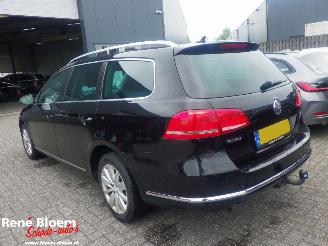 Volkswagen Passat 1.6 TDI R-Line Blue Motion 105pk picture 2
