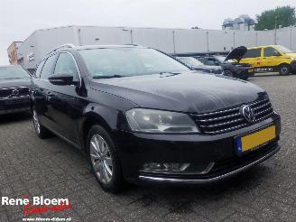 Volkswagen Passat 1.6 TDI R-Line Blue Motion 105pk picture 5