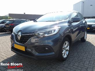 krockskadad bil auto Renault Kadjar 1.3 TCe Zen 140pk Automaat 2021/11