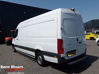 Mercedes Sprinter 317 1.9 CDI L4H3 170pk Automaat picture 2
