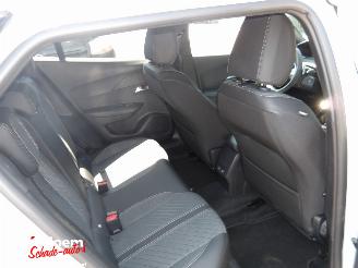 Peugeot 2008 1.2 Hybrid 145 Allure Automaat picture 8