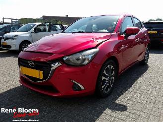 krockskadad bil auto Mazda 2 1.5 Skyactiv-G Dynamic+ 2018/3
