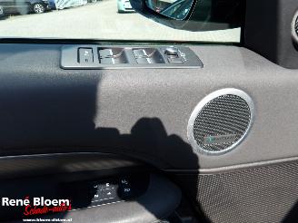 Landrover Discovery 2.0 Sd4 HSE grijs kenteken picture 18