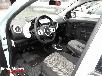 Renault Twingo 1.0 SCe Authentique picture 13